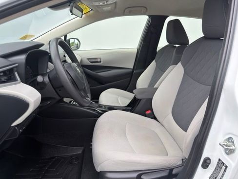 Used 2022 Toyota Corolla LE FWD image 20