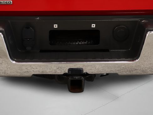 Used 2019 GMC Sierra 1500 SLE w/ SLE Value Package AWD/4WD image 12