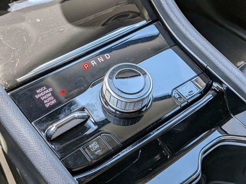 Used 2023 Jeep Grand Cherokee 4WD 4xe image 18