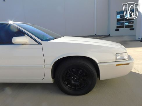 Used 2002 Cadillac Eldorado Collector's Edition image 33