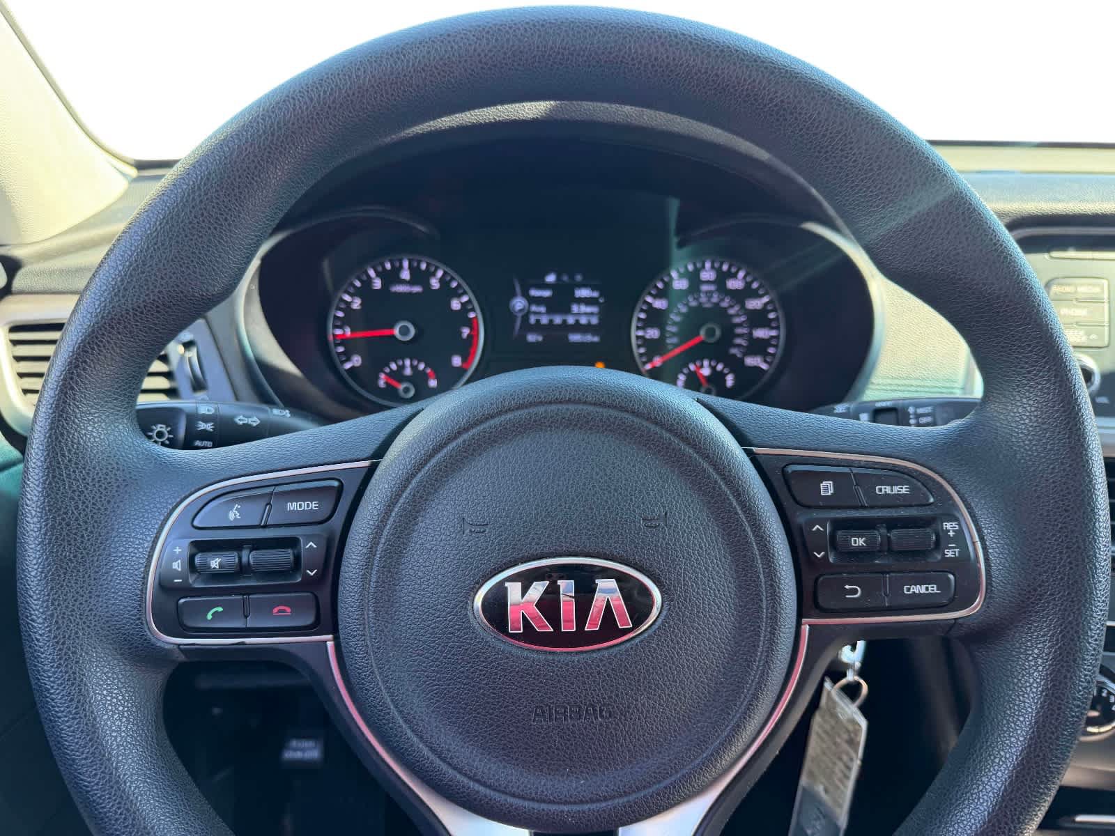Used 2017 Kia Optima LX FWD image 25