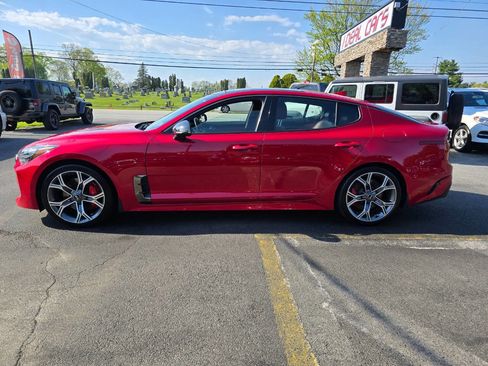 Used 2018 Kia Stinger GT1 image 6