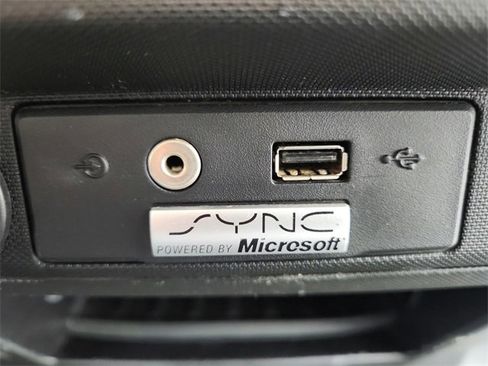 Used 2012 Ford F150 XLT w/ XLT Chrome Pkg image 30