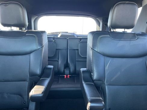 Used 2020 Ford Explorer ST w/ Premium Technology Package image 36