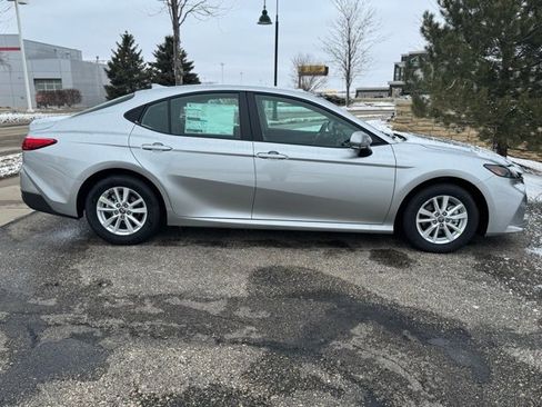 New 2026 Toyota Camry LE image 33