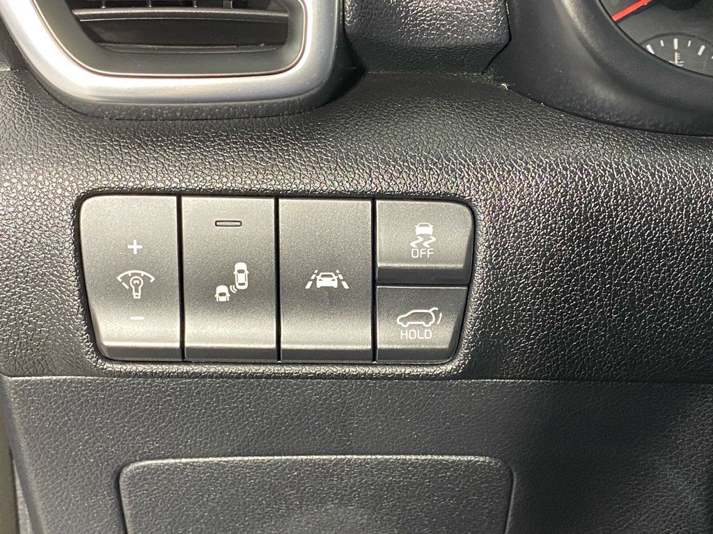 Used 2019 Kia Sportage EX w/ Option Group 040 AWD/4WD image 32