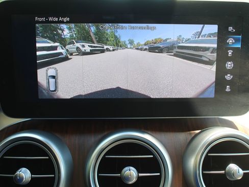 Used 2022 Mercedes-Benz GLC 300 image 56