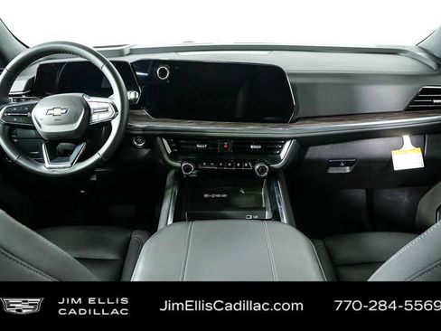 Used 2025 Chevrolet Tahoe LT AWD/4WD image 19