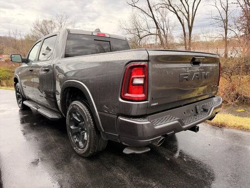 New 2026 RAM 1500 4x4 Crew Cab image 6