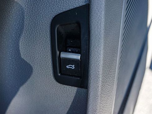 Used 2024 Audi Q7 2.0T Premium Plus image 47