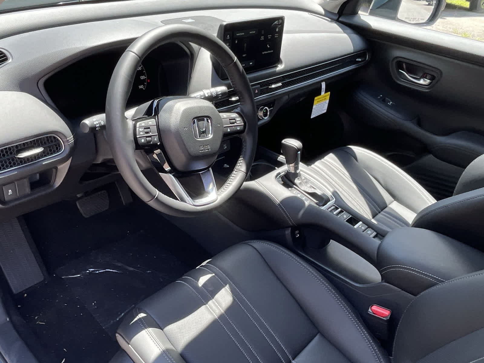 New 2027 Honda HR-V EX-L image 13