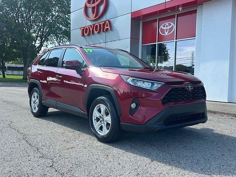 Certified 2019 Toyota RAV4 XLE w/ Convenience Package AWD/4WD image 7