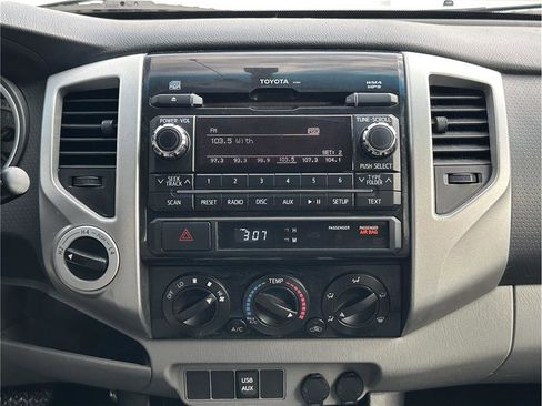 Used 2012 Toyota Tacoma 4x4 Double Cab image 21