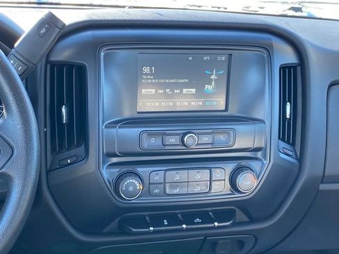 Used 2018 Chevrolet Silverado 1500 W/T image 9