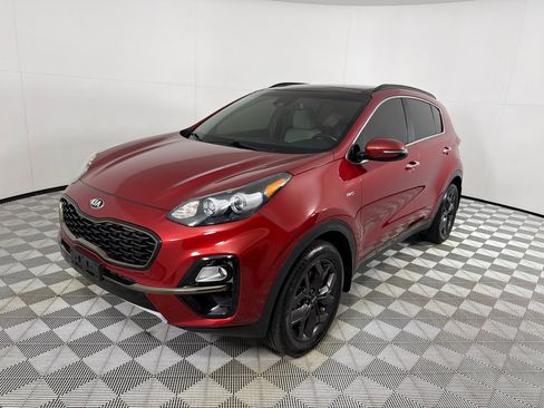 Used 2020 Kia Sportage S w/ S Sunroof Package AWD/4WD image 9
