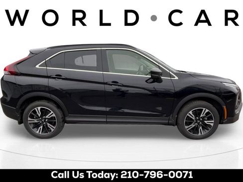 Used 2023 Mitsubishi Eclipse Cross SE AWD/4WD image 2