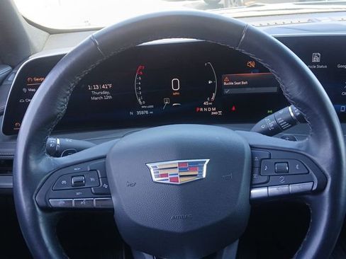 Used 2024 Cadillac XT4 Premium Luxury AWD/4WD image 12
