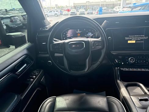 Used 2024 GMC Sierra 2500 AT4X AWD/4WD image 17
