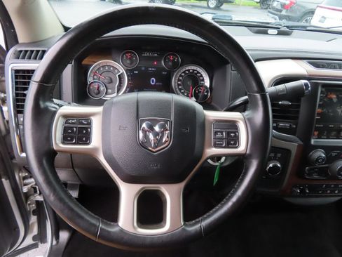 Used 2017 RAM 2500 Laramie AWD/4WD image 35