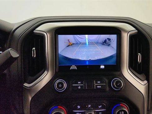 Used 2021 Chevrolet Silverado 1500 LT AWD/4WD image 26