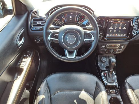 Used 2019 Jeep Compass Limited AWD/4WD image 13