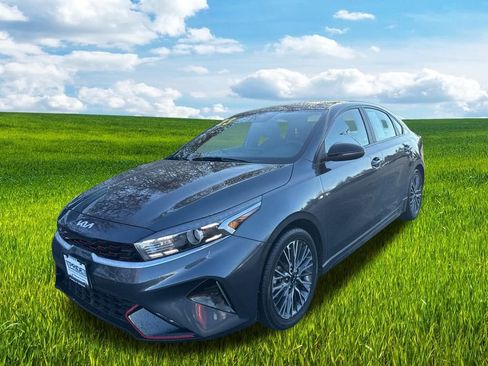 Used 2023 Kia Forte GT-Line image 36
