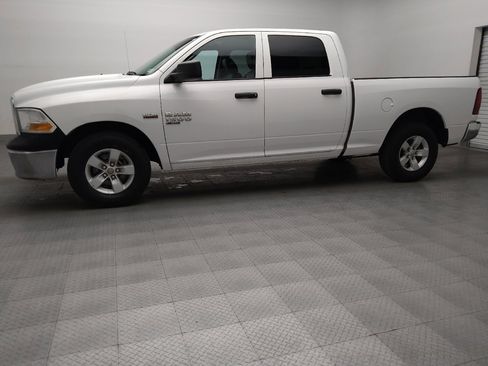 Used 2021 RAM 1500 Tradesman w/ Chrome Appearance Group RWD image 2