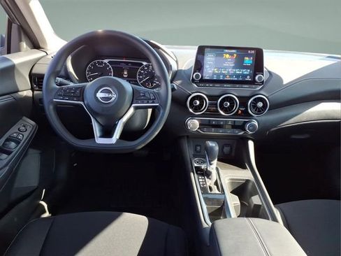 Used 2025 Nissan Sentra SV w/ Trunk Package FWD image 16