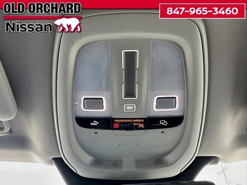 Used 2025 Volvo XC90 B6 Ultra AWD/4WD image 19