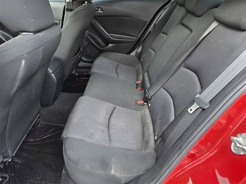 Used 2015 MAZDA MAZDA3 i Touring image 15