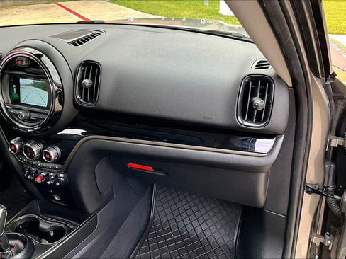 Used 2020 MINI Cooper Countryman S w/ Convenience Package FWD image 21