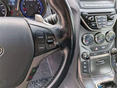 Used 2016 Hyundai Genesis 3.8 image 16