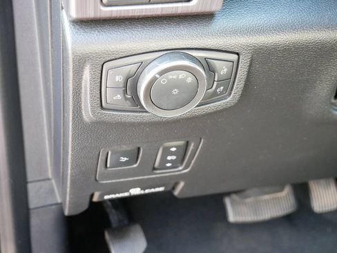 Used 2021 Ford F250 Limited AWD/4WD image 18