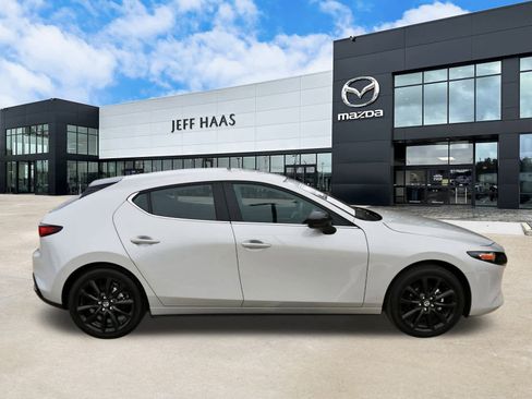Certified 2025 MAZDA MAZDA3 s Sport image 5