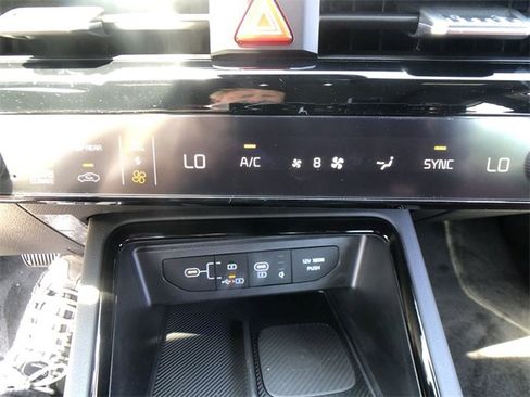 New 2025 Kia K5 GT-Line w/ GT-Line Premium Package image 19