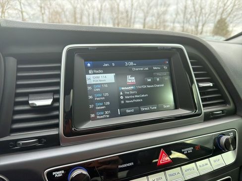 Used 2019 Hyundai Sonata Limited w/ Cargo Package image 29