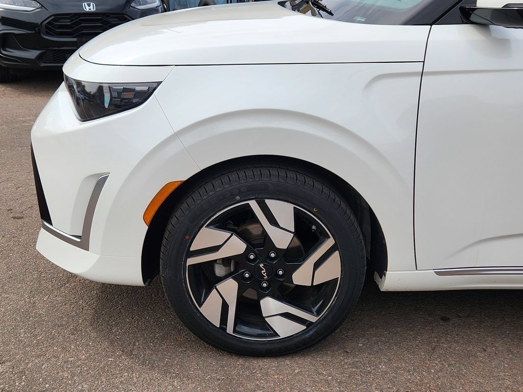 Certified 2024 Kia Soul GT-Line FWD image 9