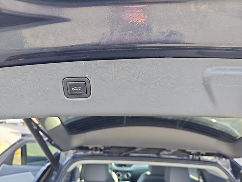 Used 2022 Chevrolet Blazer LT w/ Sound & Technology Package image 14