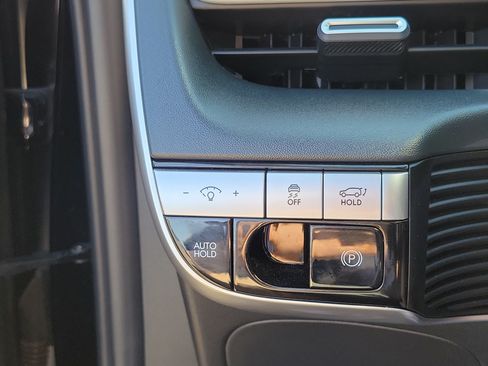 Certified 2024 Hyundai Ioniq 5 SEL RWD image 12