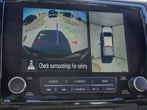 Used 2024 Nissan Frontier PRO-4X w/ Pro Premium Package image 40