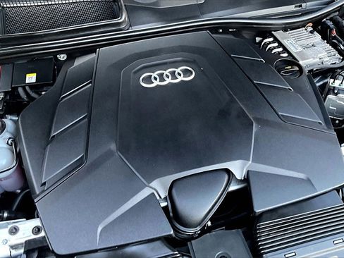 Used 2022 Audi Q7 3.0T Premium Plus w/ Premium Plus Package image 30