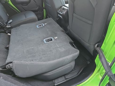 Used 2020 Jeep Wrangler Unlimited Sport S image 90