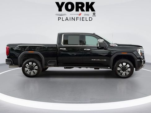 Used 2026 GMC Sierra 2500 Denali w/ Denali Reserve Package AWD/4WD image 4