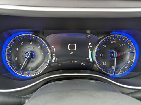 Certified 2026 Chrysler Pacifica Select w/ S Appearance Package image 26