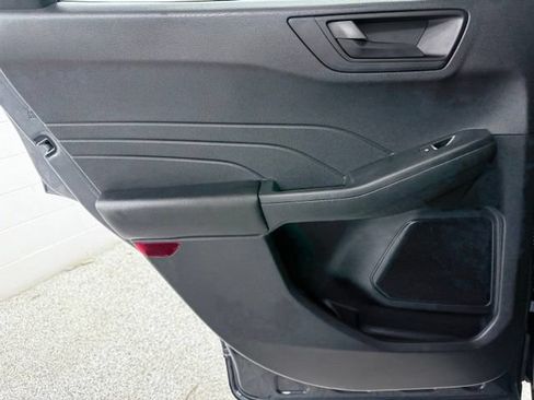 Used 2022 Ford Escape SE w/ SE Sport Appearance Package FWD image 21