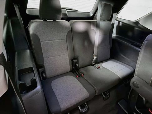 Used 2018 Chevrolet Traverse LT FWD image 26