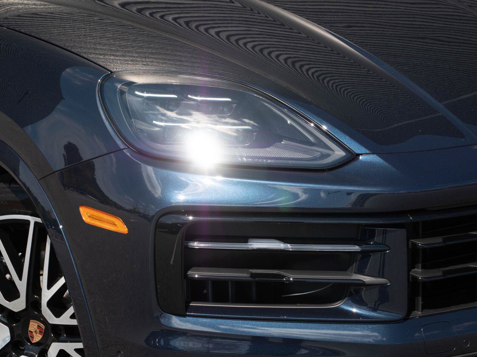 Used 2026 Porsche Cayenne S AWD/4WD image 37