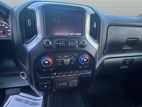 Used 2021 Chevrolet Silverado 2500 LT w/ Convenience Package image 31