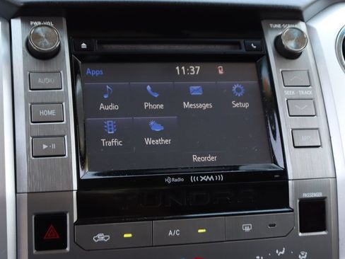 Used 2015 Toyota Tundra SR5 w/ SR5 Upgrade Package RWD image 28