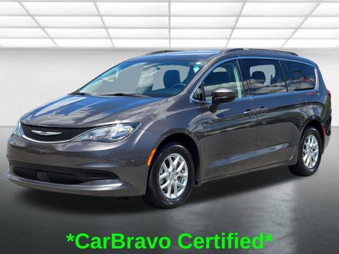 Used 2021 Chrysler Voyager Lxi FWD image 2